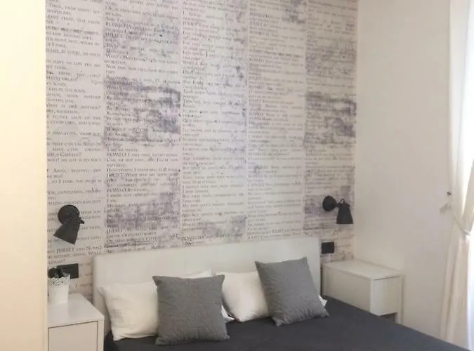 Eternal Konukevi Roma